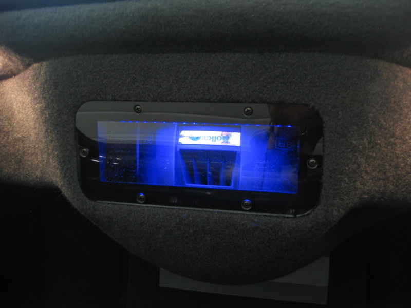 Close up of Mercedes S55 sub box with neon llighting and plexi window